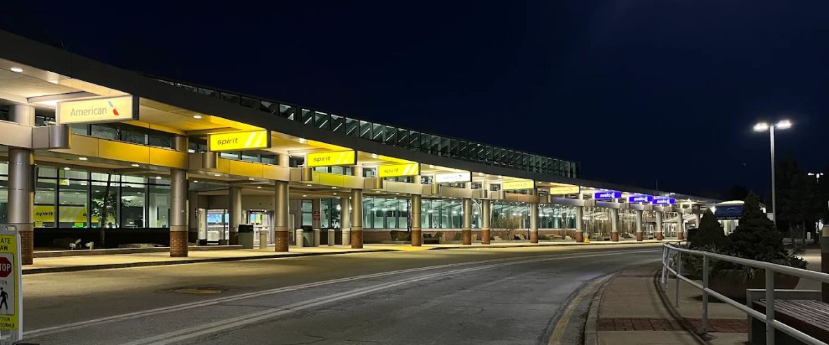 Lufthansa Airlines MHT Terminal – Manchester Boston Regional Airport