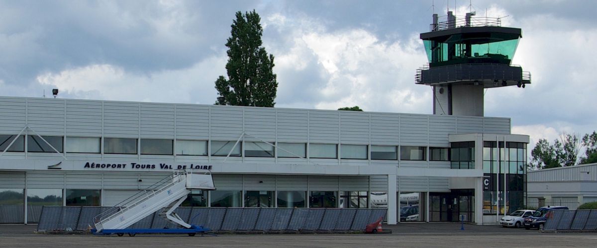 Ryanair TUF Terminal – Tours Val de Loire Airport