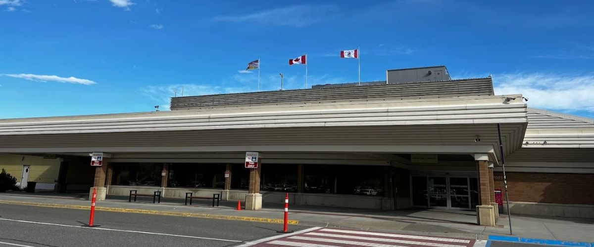 Air Canada YKA Terminal – Kamloops Airport