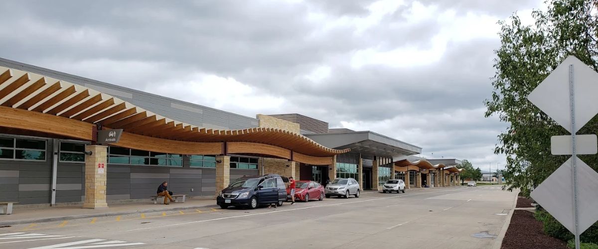 Lufthansa Airlines CID Terminal – The Eastern Iowa Airport