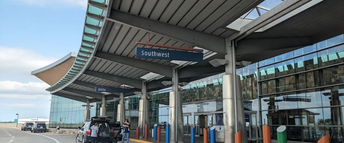 Air Canada OKC Terminal – Will Rogers International Airport